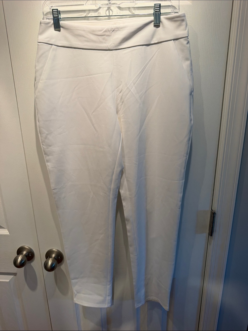 Tommy Bahama White Pull-On Cropped Pants